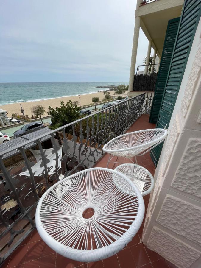 Kalima Beach Hotel Калдес д'Естрак Екстериор снимка